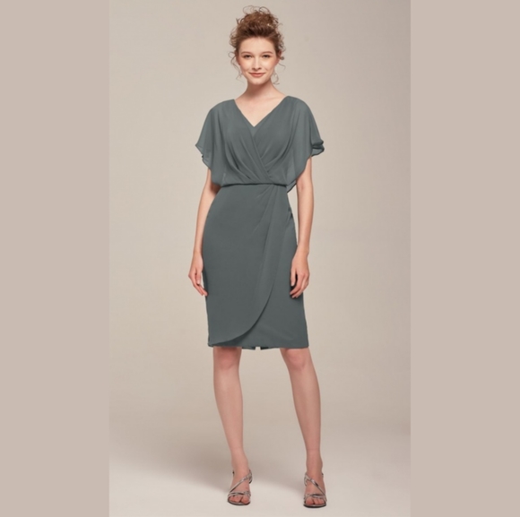 Gray Formal Chiffon Reese Wrap Dress, size 16 - Picture 4 of 14